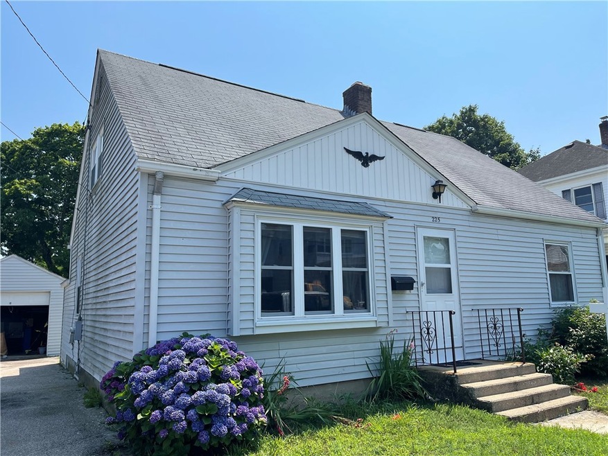 225 Andrews Ave, West Warwick, RI 02893 - photo 1