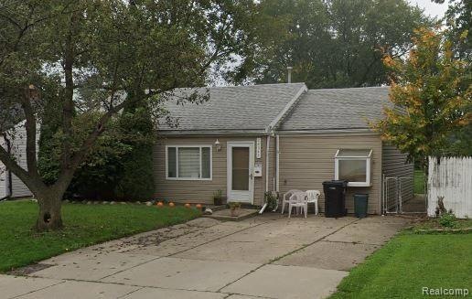 26343 Kathy St, Roseville, MI 48066 - photo 1