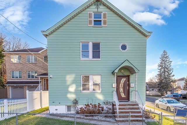 296 Hathaway St unit 2, Wallington, NJ 07057 - photo 1