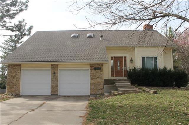 7940 Haskins St, Lenexa, KS 66215 - photo 1