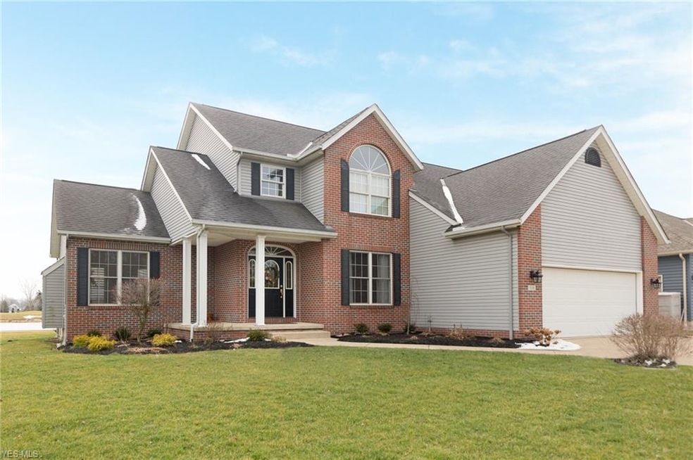 318 Granger Dr, Lagrange, OH 44050 - photo 1