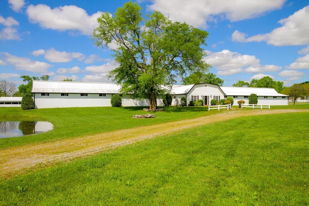 1508 Highway 64 W, Shelbyville, TN 37160 - photo 1