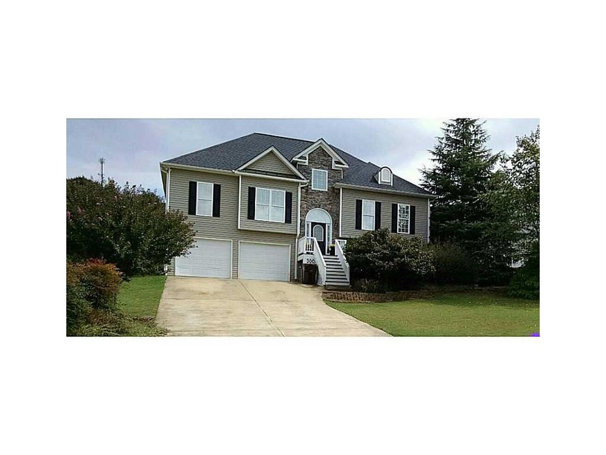 Exterior Front. Great new listing in the city! Lot