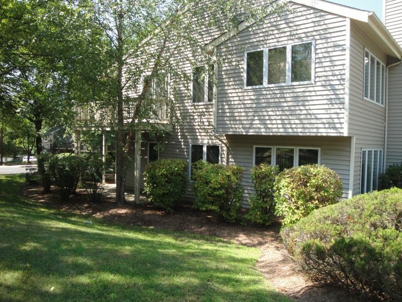 17 Augusta Dr, Annandale, NJ 08801 - photo 1