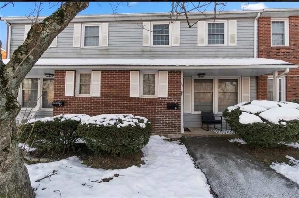 21 Greenwich Way unit 21, Milford, CT 06460 - photo 1