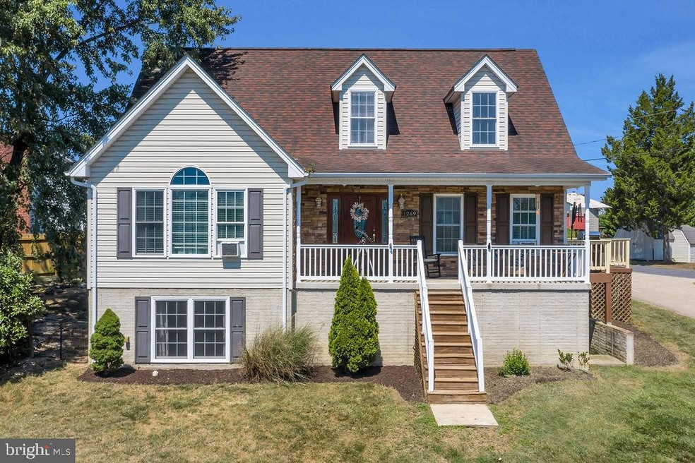 1269 Valley View Dr, Front Royal, VA 22630 - photo 1