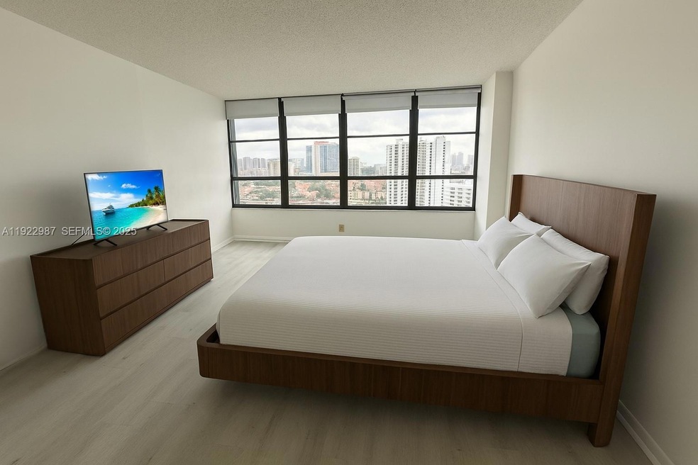 600 Three Islands Blvd unit 1520, Hallandale Beach, FL 33009 - photo 1