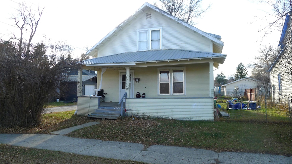514 2nd Ave N, Lewistown, MT 59457 - photo 1