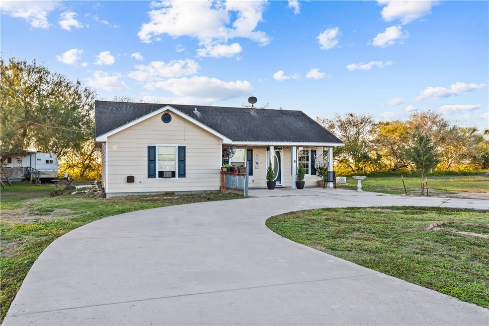 4109 County Road 40, Robstown, TX 78380 - photo 1