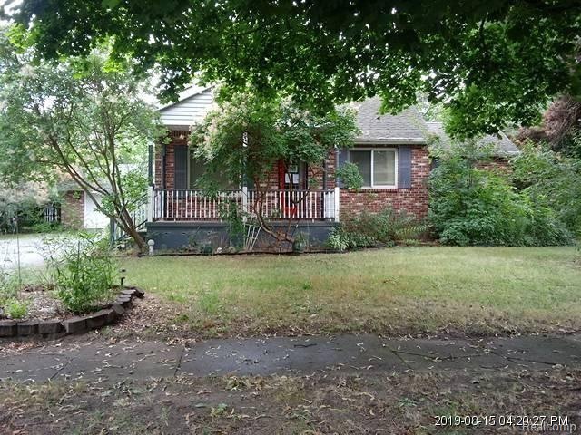 1128 Coutant St, Flushing, MI 48433 - photo 1