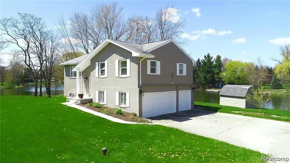house pratt rd.jpg