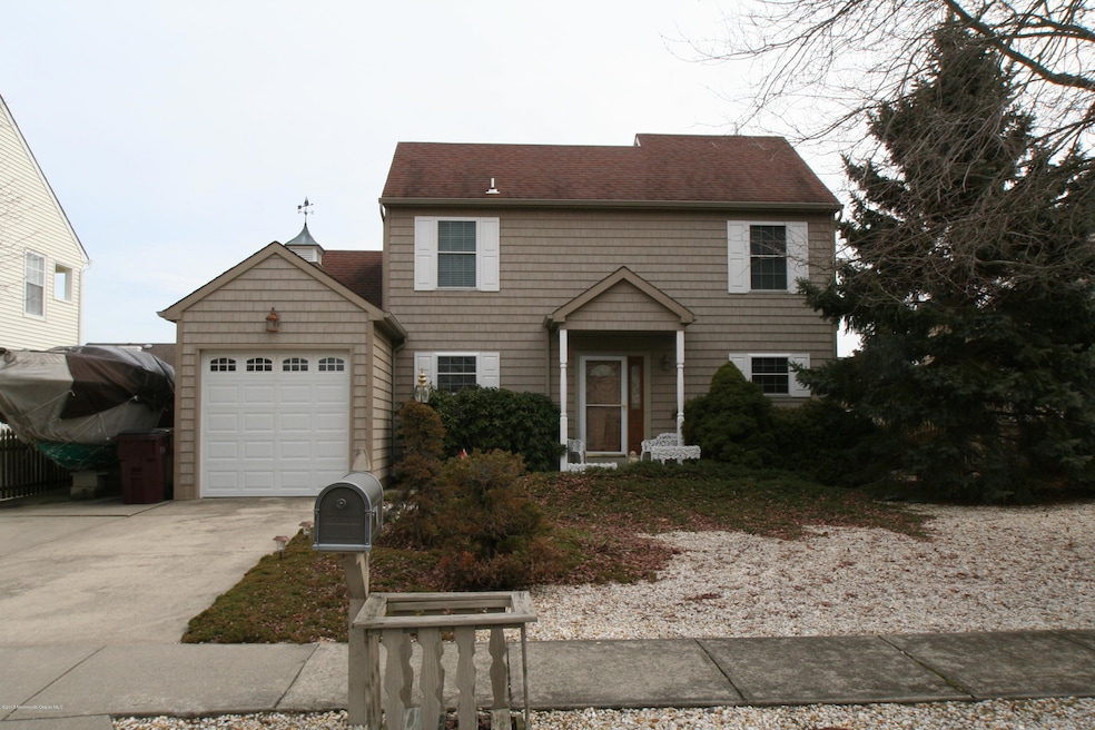 91 Spinnaker Ct, Bayville, NJ 08721 - photo 1