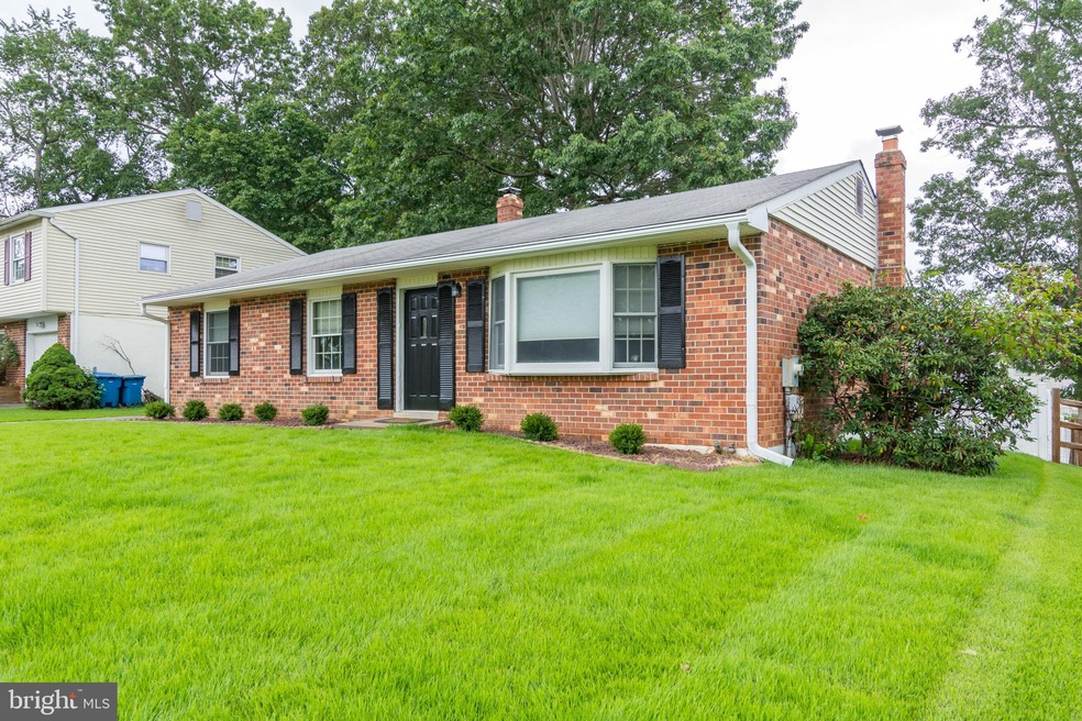 25 Heather Rd, Newark, DE 19702 - photo 1