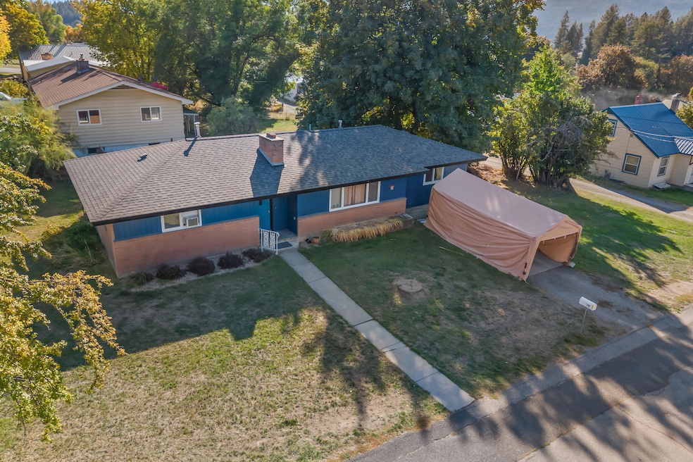 790 E Forest Ave, Colville, WA 99114 - photo 1