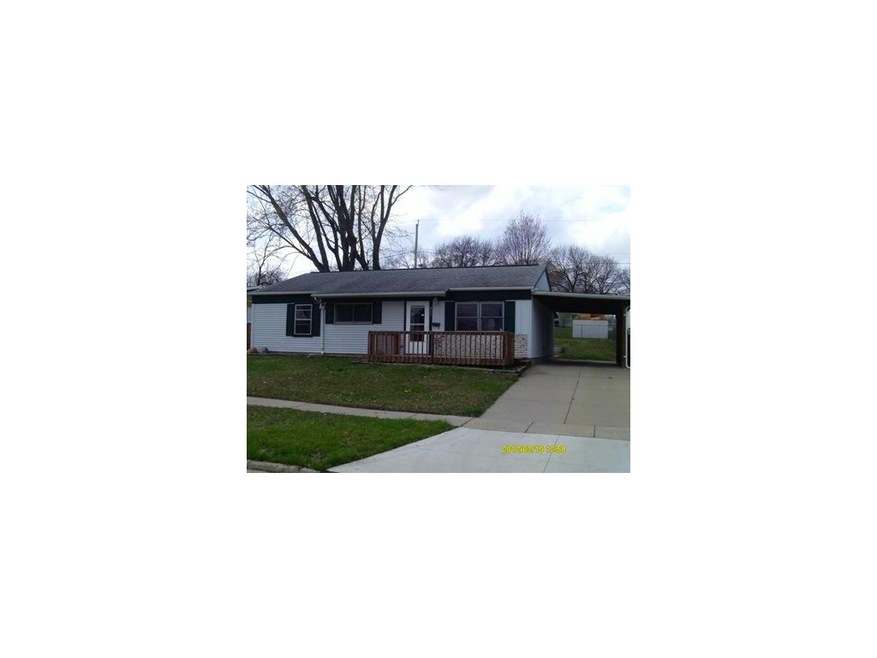 930 S 8th St, Marion, IA 52302 - photo 1