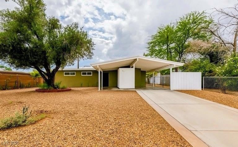 709 N 22nd St, Las Vegas, NV 89101 - photo 1