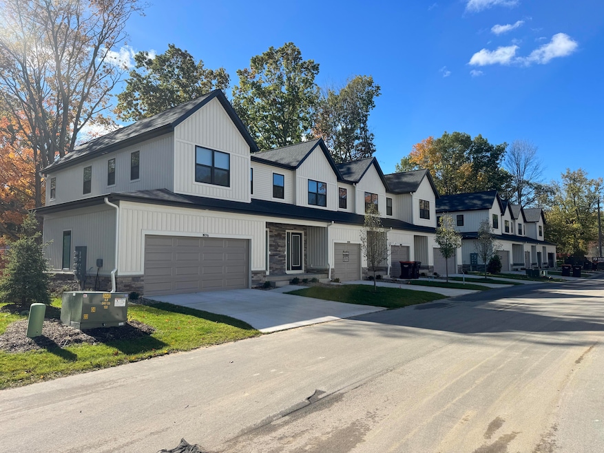 For Sale $398,750 • Co-Listing Agent