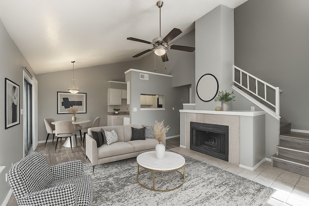 1122 Millview Dr unit 301, Arlington, TX 76012 - photo 1