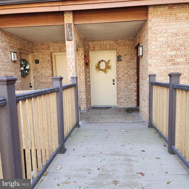 7575 Weather Worn Way unit D, Columbia, MD 21046 - photo 1