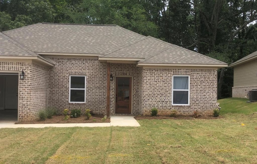 1036 Briarwood Dr, Oxford, MS 38655 - photo 1