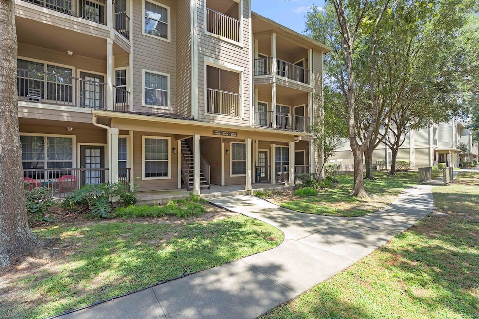 2400 Spring Rain Dr, Spring, TX 77379 - photo 1