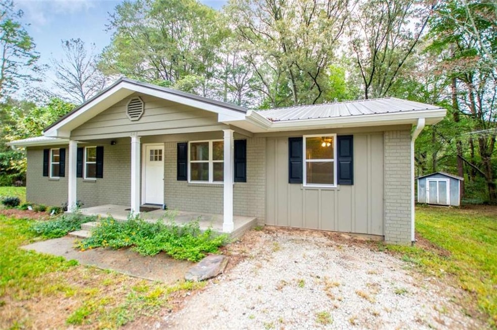 367 Frashier Rd, Carrollton, GA 30116 - photo 1