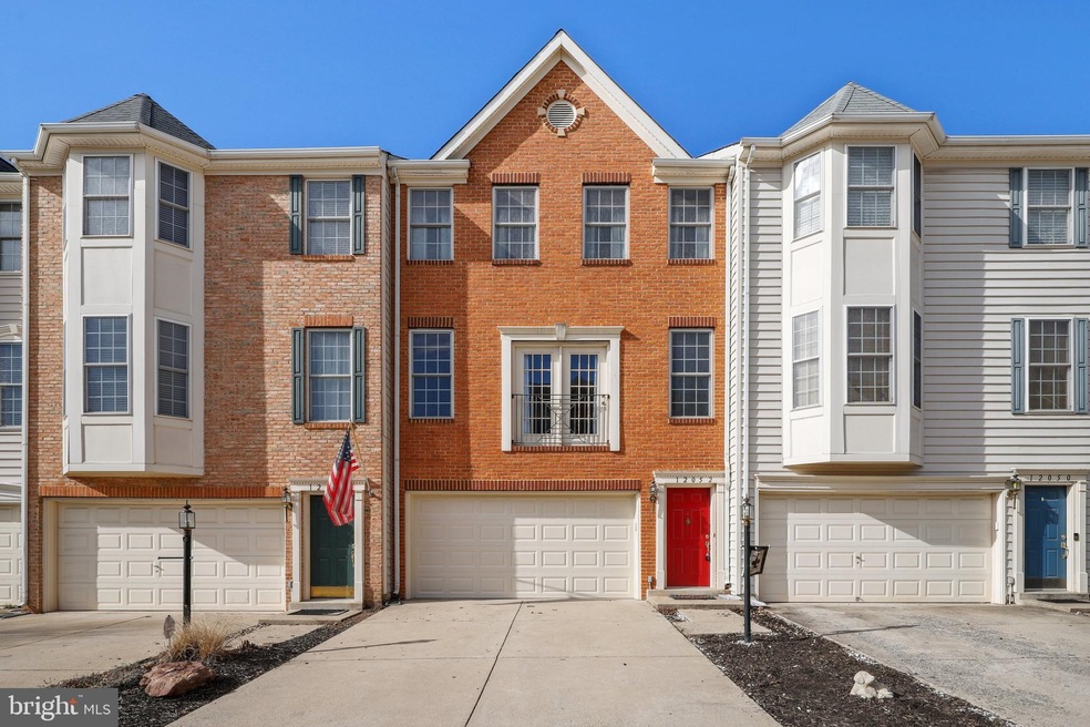 12052 Kemps Landing Cir, Manassas, VA 20109 - photo 1