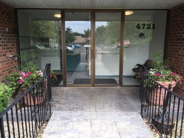 Front Entry Lobby