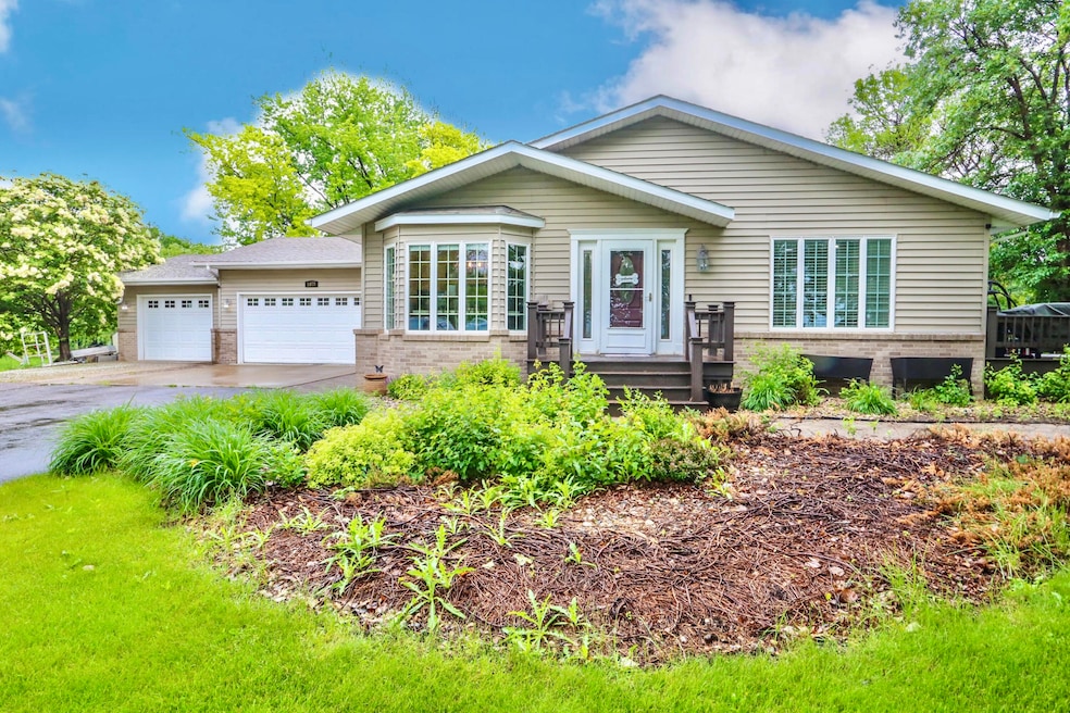 Pending $449,900