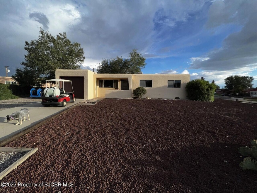 5401 Largo Cir, Farmington, NM 87402 - photo 1