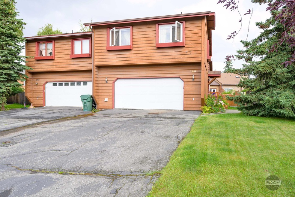 7751 Lars Cir-6