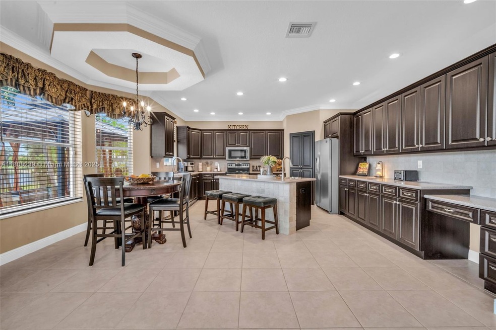 9003 Alexandra Cir, Wellington, FL 33414 - photo 1