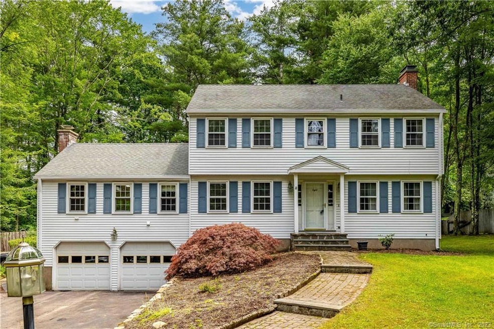 Welcome to 8 Watson Dr. West Simsbury-4 BR, 2.5 Ba