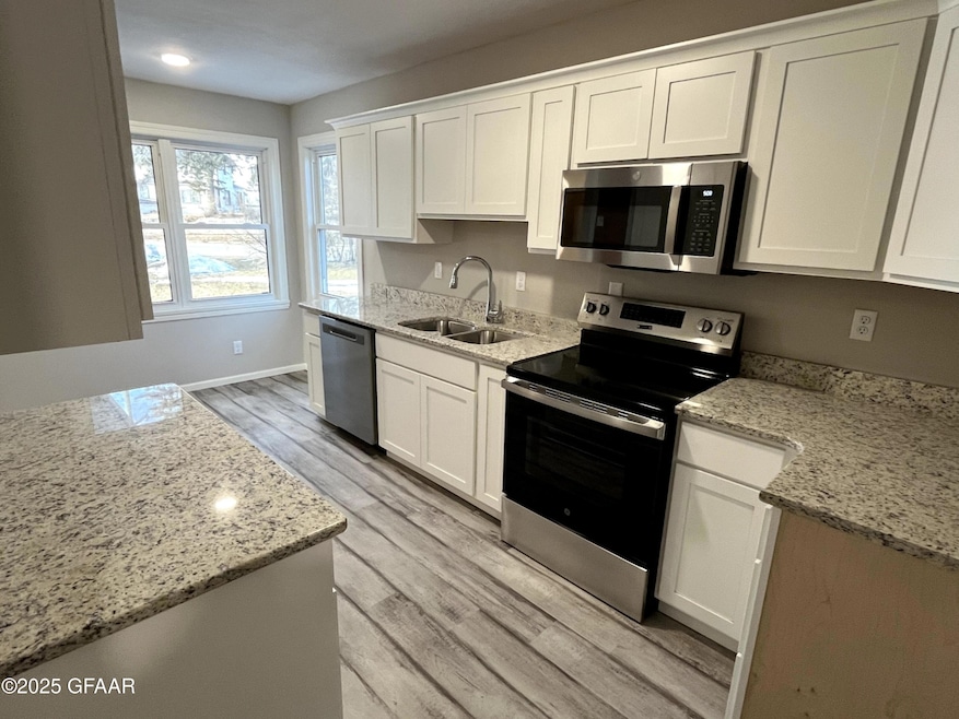 406 1st St NE, Rolla, ND 58367 - photo 1