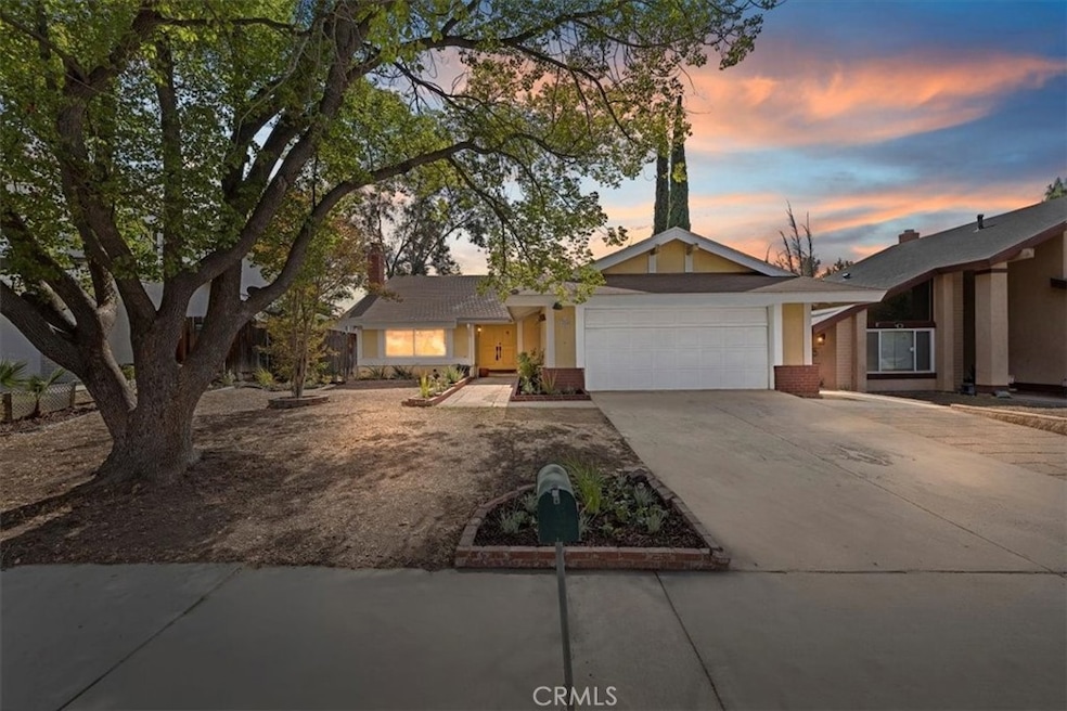 Under Contract $490,000