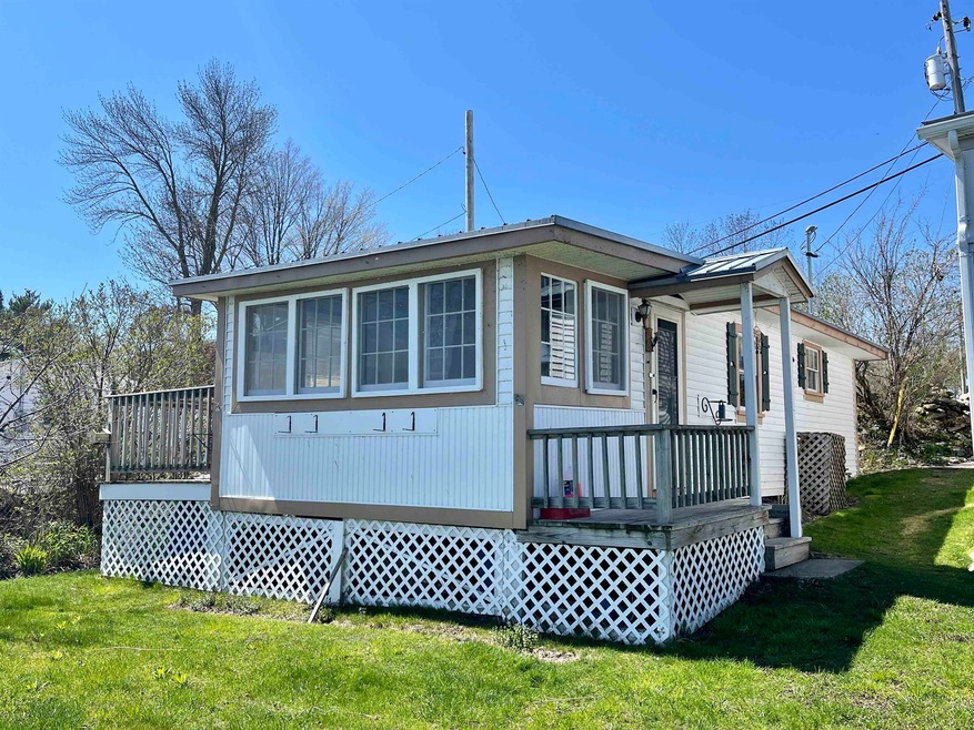 41 Hathaway Point Rd, Saint Albans, VT 05478 - photo 1