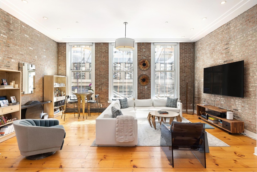 Sold $2,999,000 • Co-Listing Agent