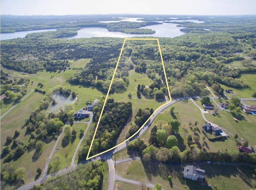 34 acres in 1 Tract, open pasture and mix of wooded area