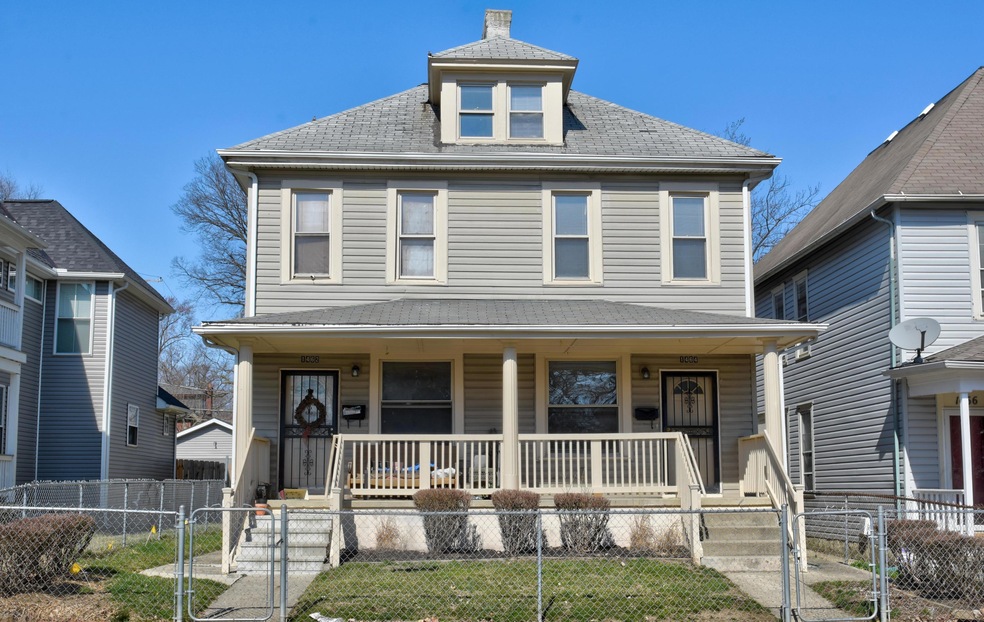 Front Exterior (2)