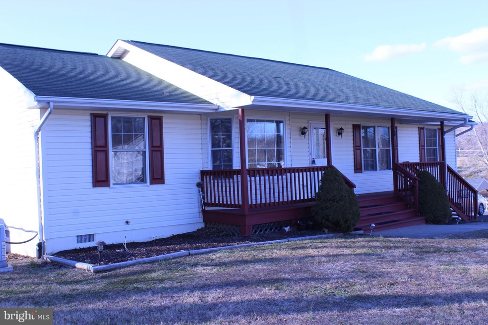 3 Juliannes Way, Amissville, VA 20106 - photo 1