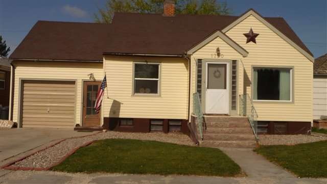 1750 Oakley Ave, Burley, ID 83318 - photo 1