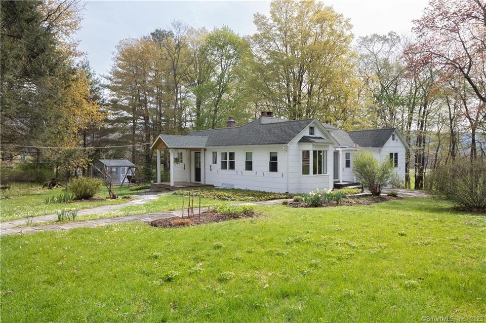 Property overview, entry to the right takes you ri