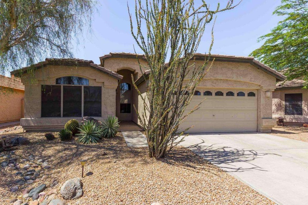 4627_E_Weaver_Rd_AZ-1