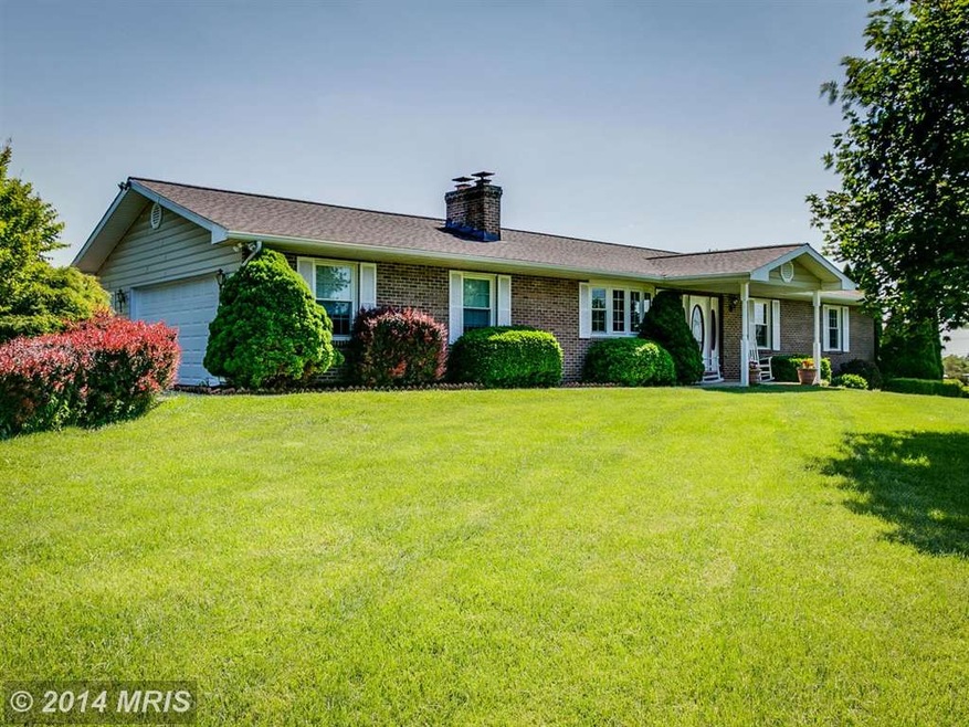 359 Bridgestone Dr, Sykesville, MD 21784 - photo 1