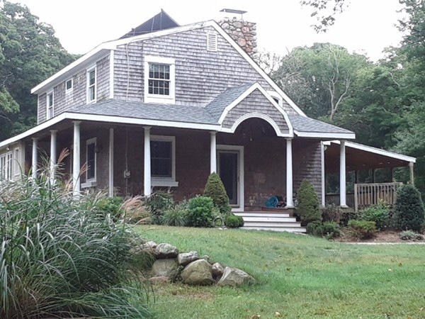 8 Noyes Ave unit 1, Mattapoisett, MA 02739 - photo 1