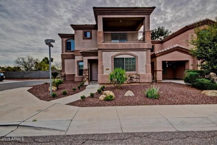 19th run front house