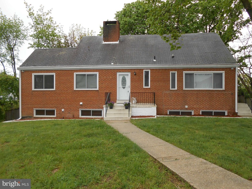 3209 Mulberry Ln, Temple Hills, MD 20748 - photo 1