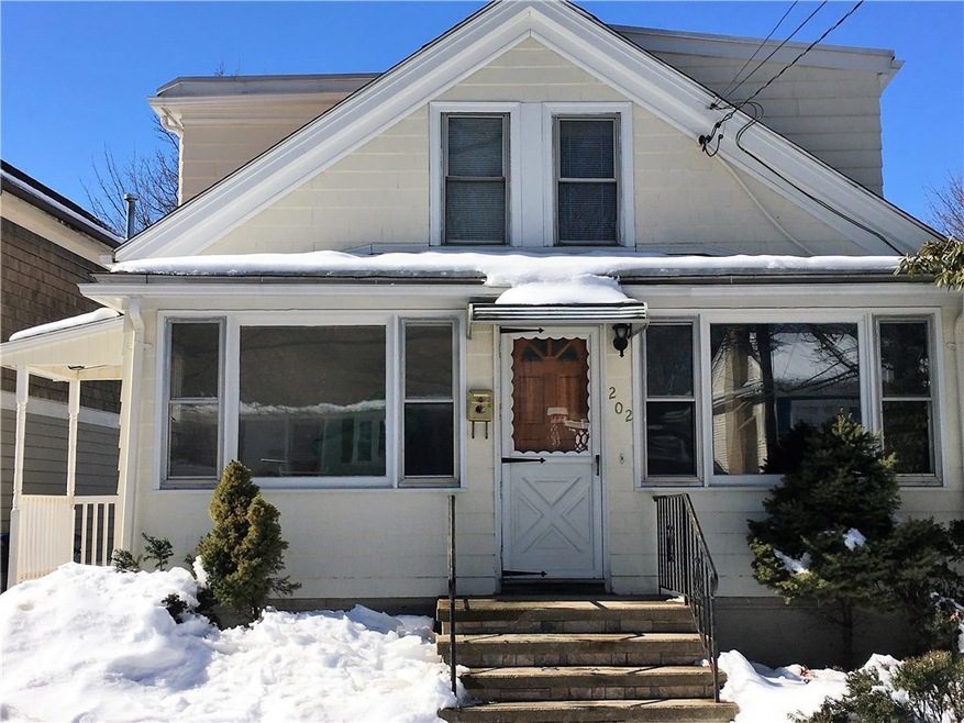 202 Enfield Ave, Providence, RI 02908 - photo 1