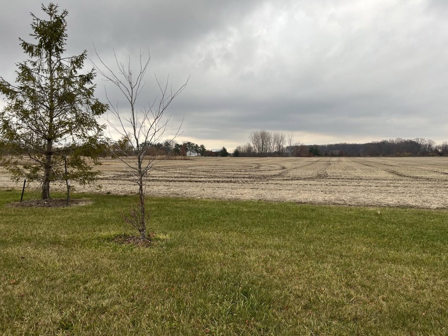 10265 S 600 E-92 unit 1, Roanoke, IN 46783 - photo 1