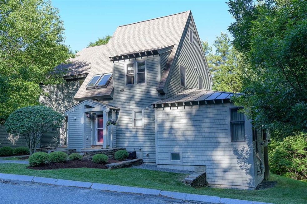 131 Granite Way unit 5A, Hartford, VT 05001 - photo 1